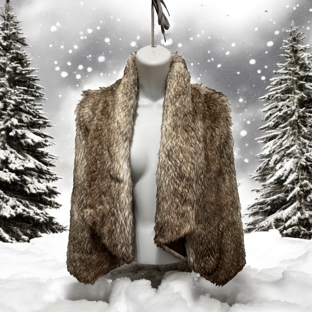 BB Dakota Tan Faux Fur vest size xs